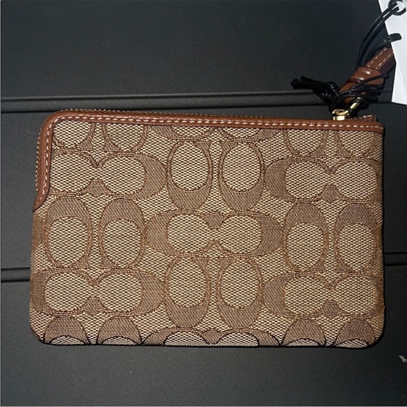 NWT COACH x DISNEY PARKS 50th Anniversary Mickey Zip Wristlet/ Clutch Bag RARE - Picture 4 of 8